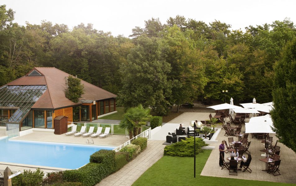 séminaire efficace piscine novotel fontainebleau ury